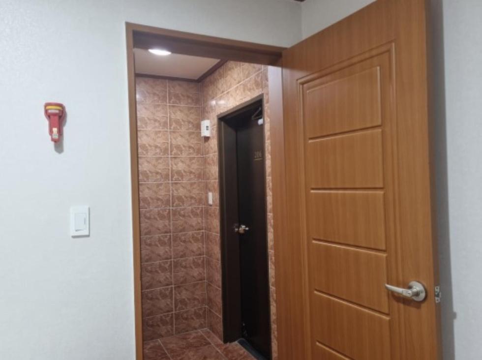 Oreum Motel Чеджу Екстериор снимка